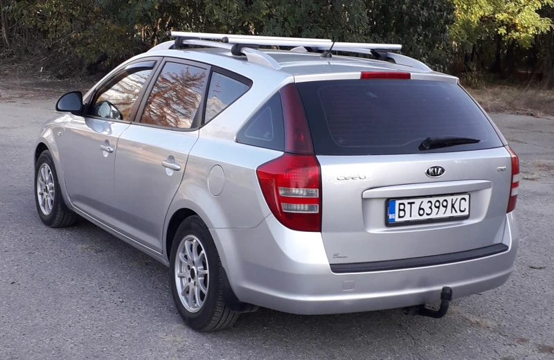 Kia Ceed, снимка 5 - Автомобили и джипове - 49139361