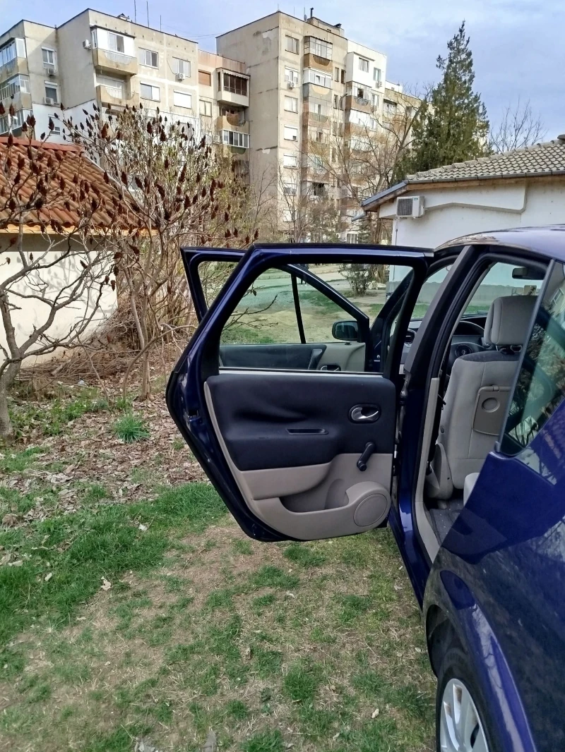 Renault Scenic 1.4i, снимка 8 - Автомобили и джипове - 49598860