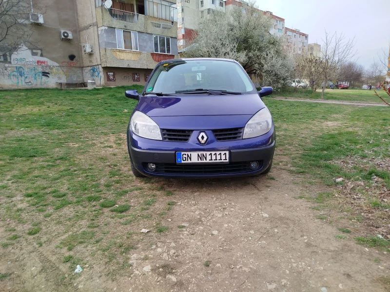 Renault Scenic 1.4i, снимка 1 - Автомобили и джипове - 49598860