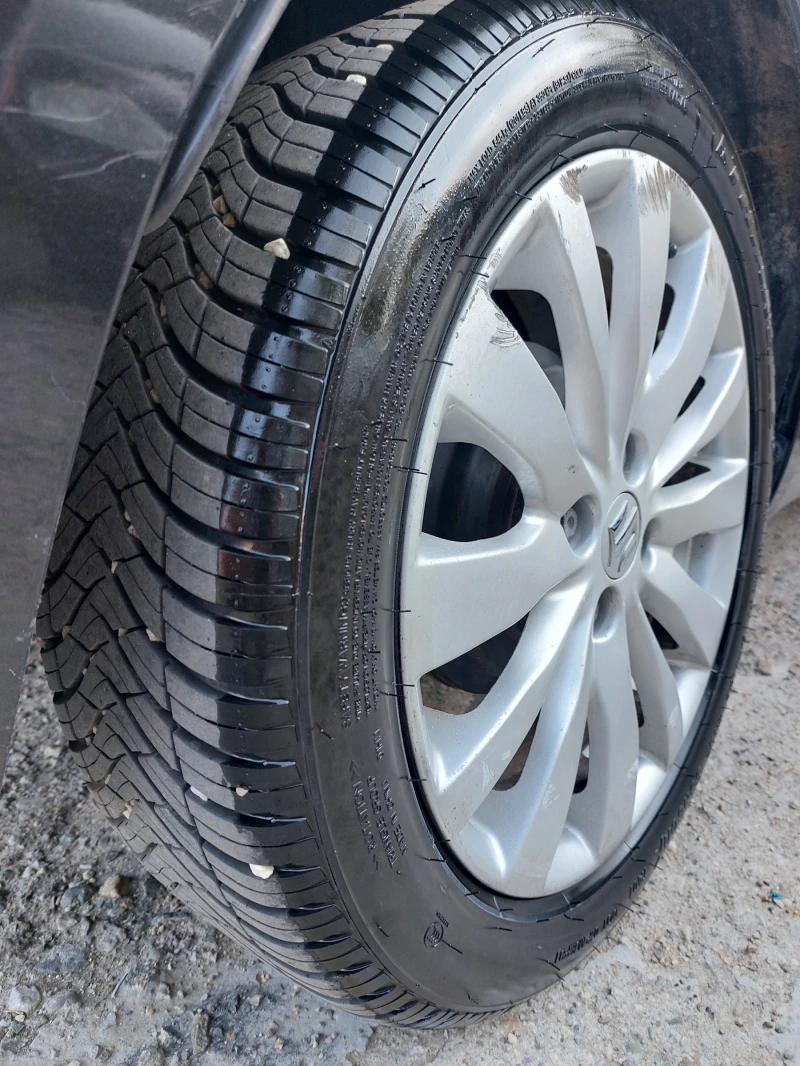 Suzuki Swift 1.2i* GPL* 36м. х 280лв.* , снимка 15 - Автомобили и джипове - 51093368