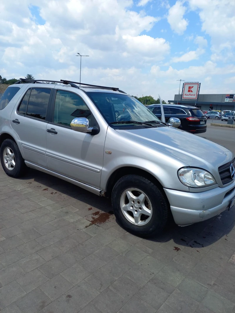 Mercedes-Benz ML 320, снимка 3 - Автомобили и джипове - 52588089