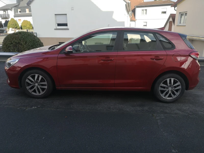 Hyundai I30 Trend, снимка 8 - Автомобили и джипове - 52103033