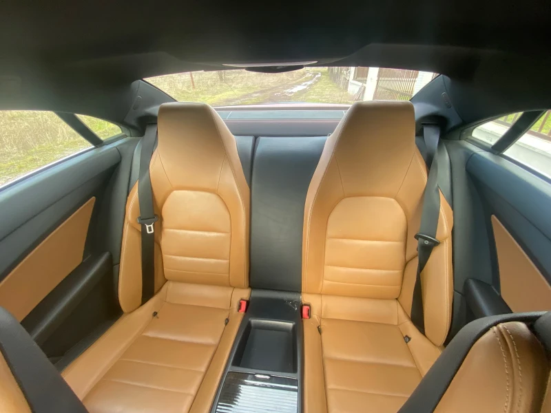 Mercedes-Benz E 350 Designo, снимка 9 - Автомобили и джипове - 53433363