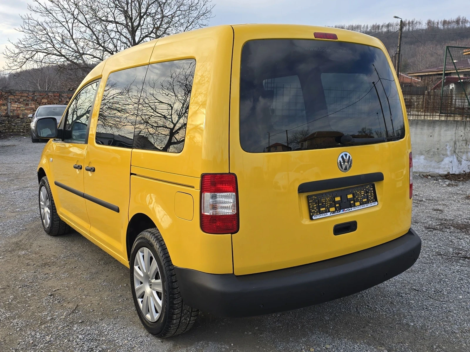 VW Caddy 2.0 SDI 75 К.С. - изображение 3