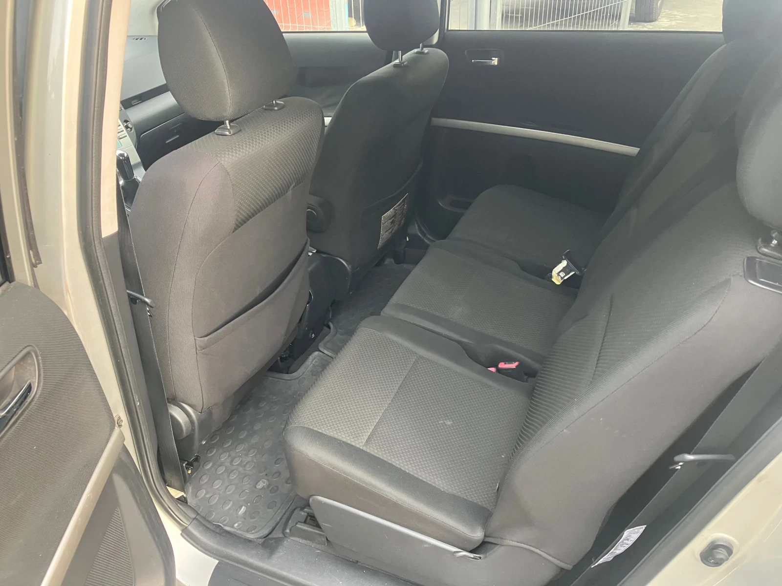 Toyota Corolla verso 1.8/129к.с./Отлична - изображение 6