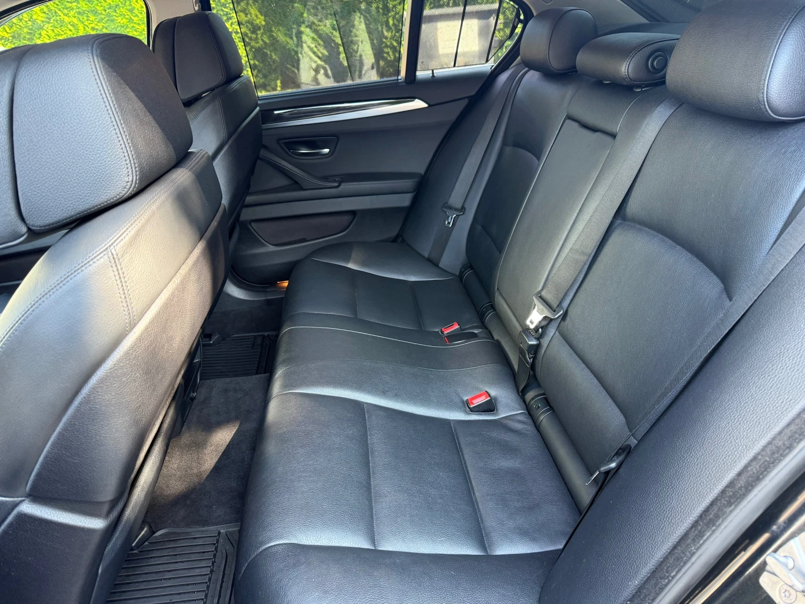 BMW 530 530 D 258 hp. Автомобилът е чисто нов на реални км - изображение 9
