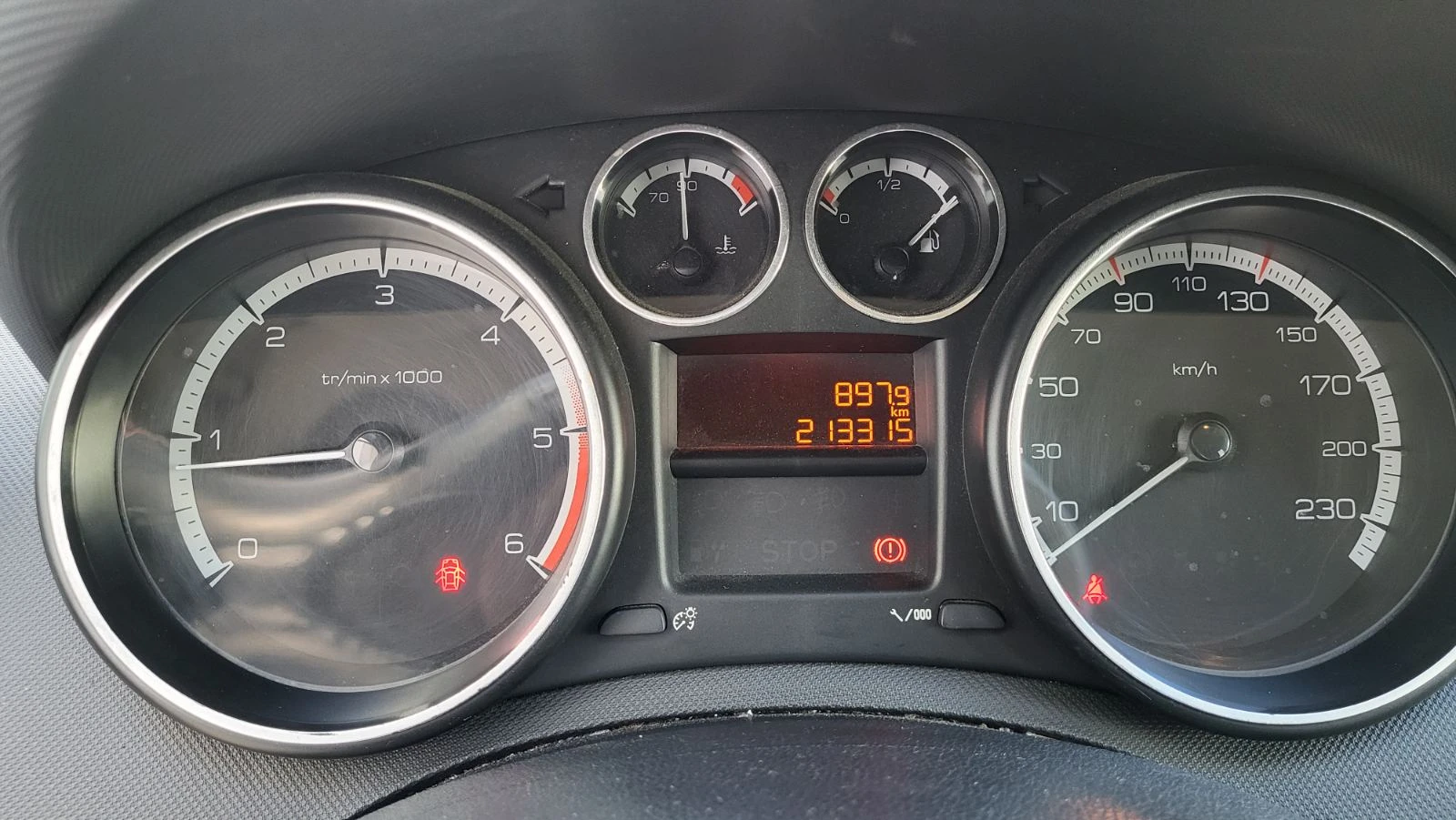 Peugeot 308  - изображение 9