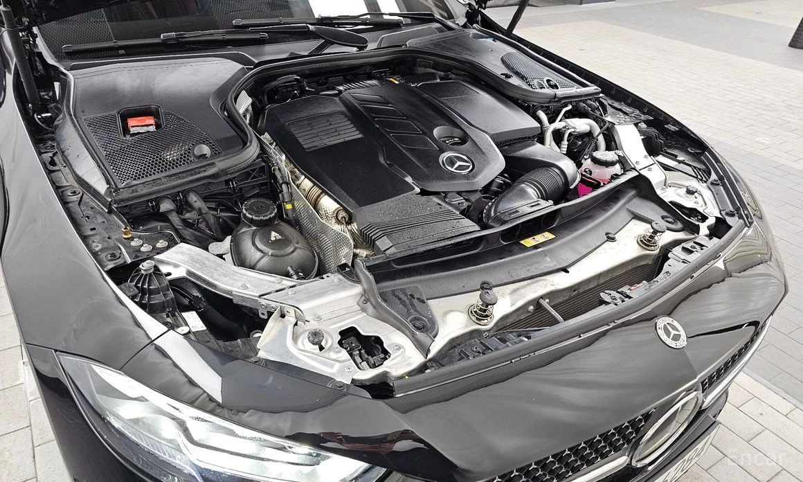 Mercedes-Benz CLS 300, снимка 6 - Автомобили и джипове - 53729246