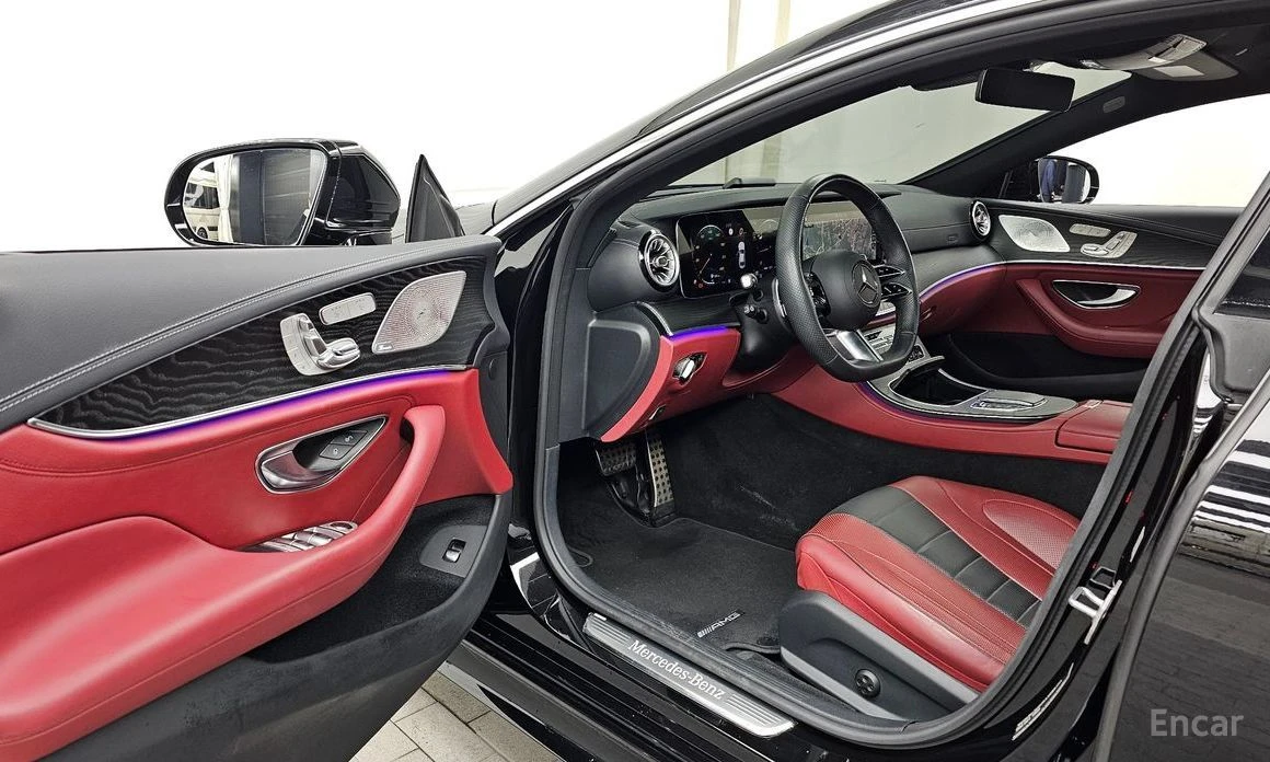 Mercedes-Benz CLS 300, снимка 10 - Автомобили и джипове - 53729246