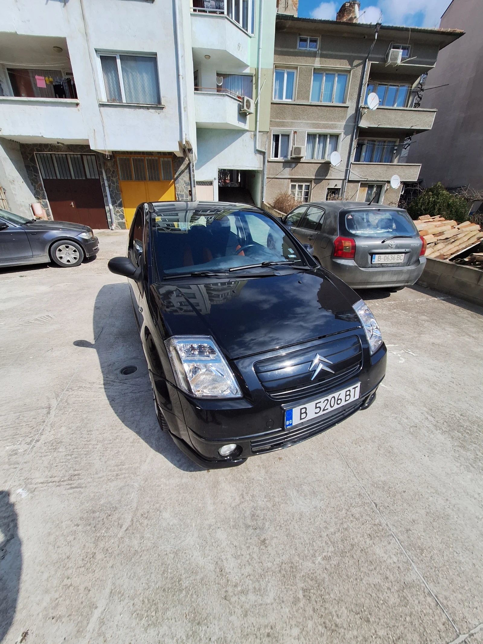 Citroen C2, снимка 2 - Автомобили и джипове - 53862955