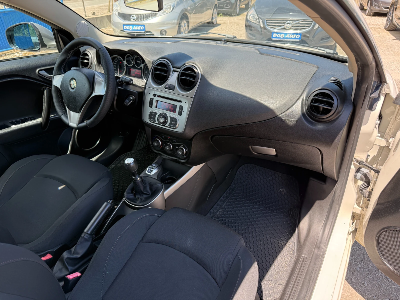 Alfa Romeo MiTo 1.3M-JET-85k.c-6 скорусти-ел пакет-Италия, снимка 12 - Автомобили и джипове - 54596380