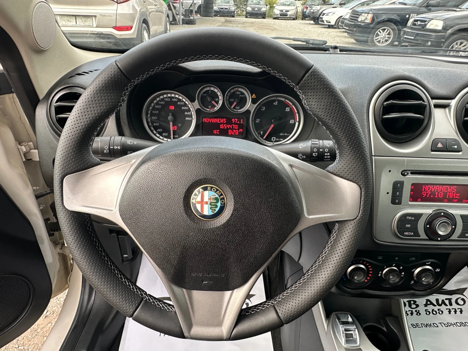 Alfa Romeo MiTo 1.3M-JET-85k.c-Ел пакет, снимка 10 - Автомобили и джипове - 54596380