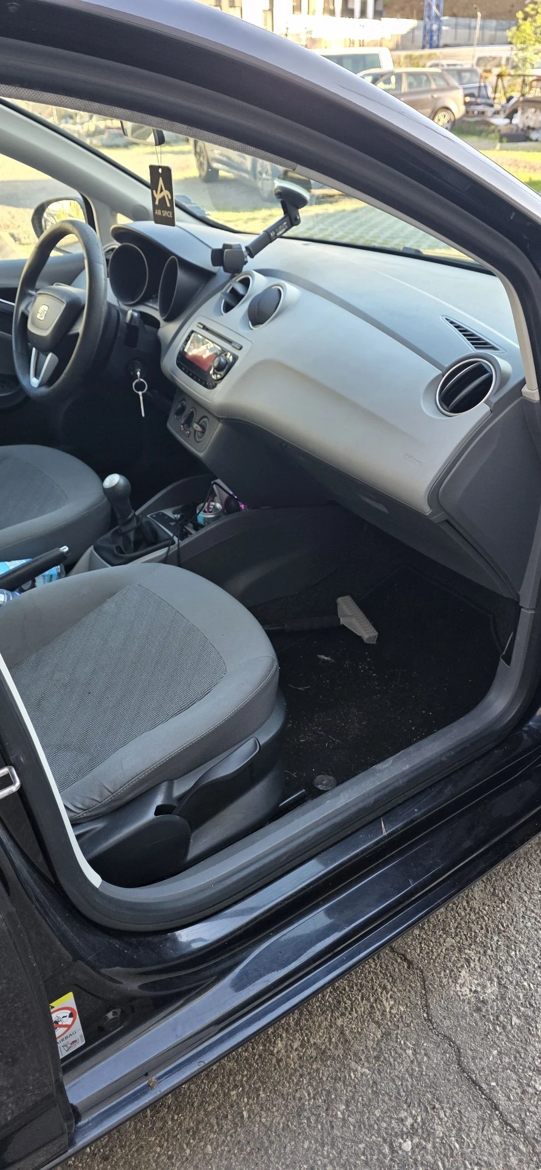Seat Ibiza 1.9TDI 105, снимка 13 - Автомобили и джипове - 55227539