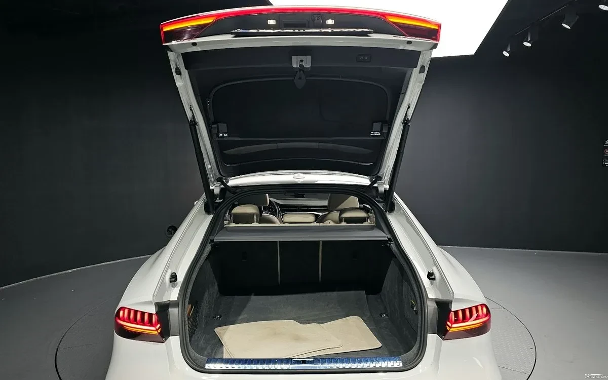 Audi A7 45 TDI / PREMIUM / HEAD UP / PODGREVI / SHIBIDAH , снимка 16 - Автомобили и джипове - 55342715