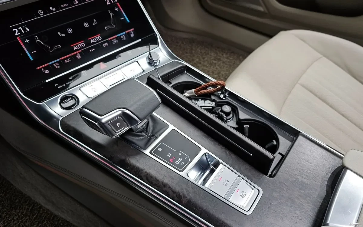 Audi A7 45 TDI / PREMIUM / HEAD UP / PODGREVI / SHIBIDAH , снимка 8 - Автомобили и джипове - 55342715