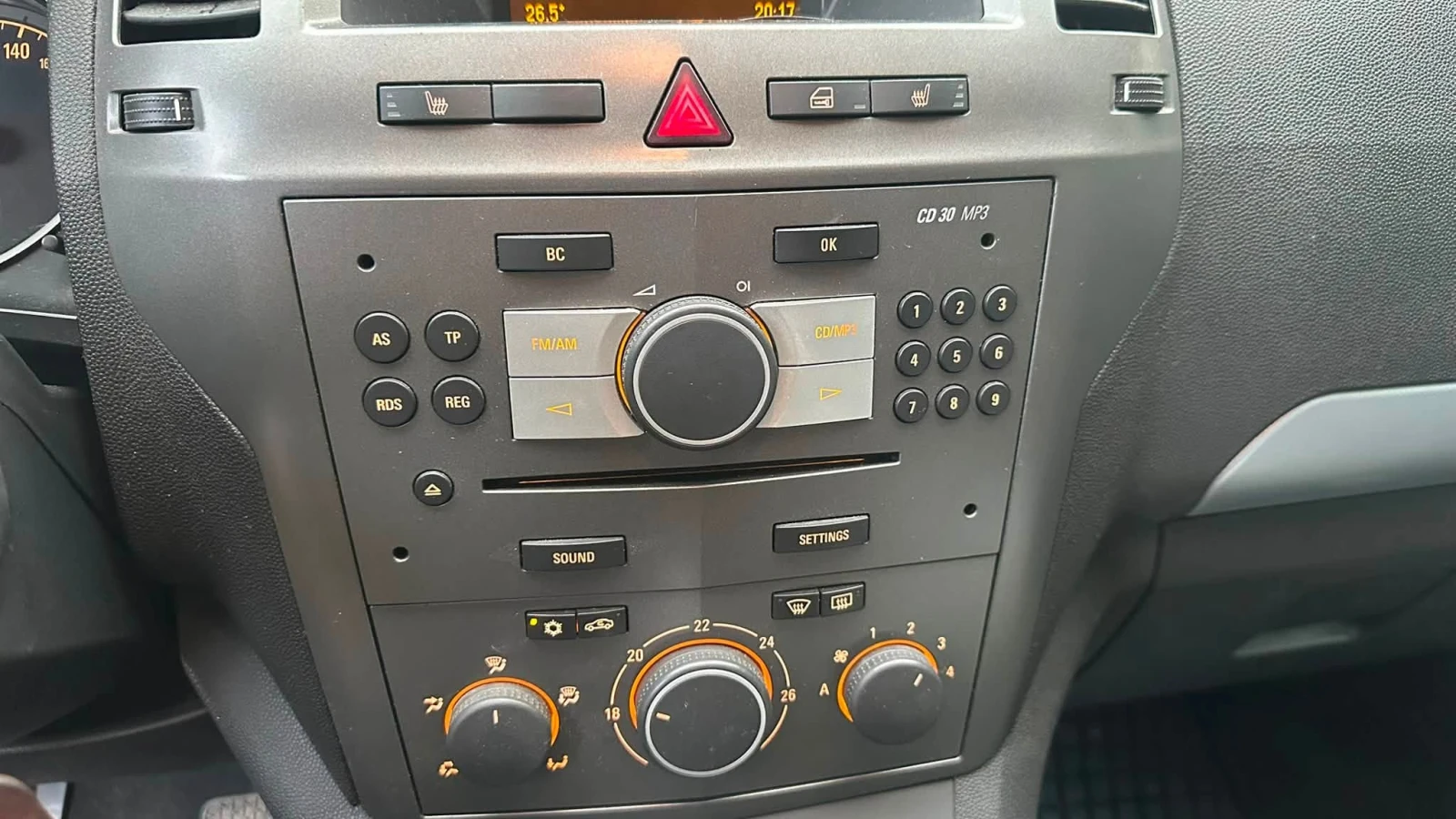 Opel Zafira, снимка 7 - Автомобили и джипове - 55412647