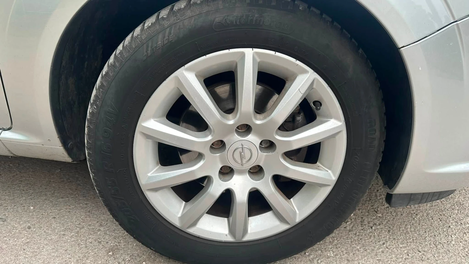 Opel Zafira, снимка 10 - Автомобили и джипове - 55412647