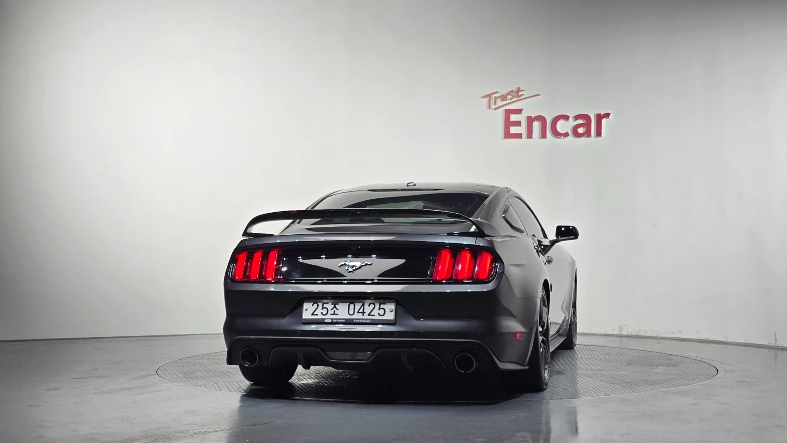 Ford Mustang 2.3 EcoBoost | Adaptive Cruise, снимка 4 - Автомобили и джипове - 55654871