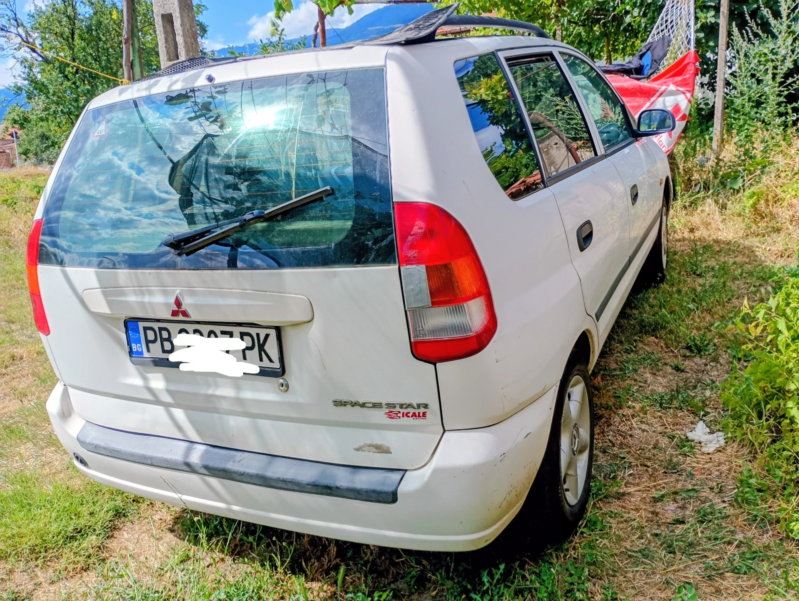Mitsubishi Space star 1.3 , снимка 3 - Автомобили и джипове - 55781064