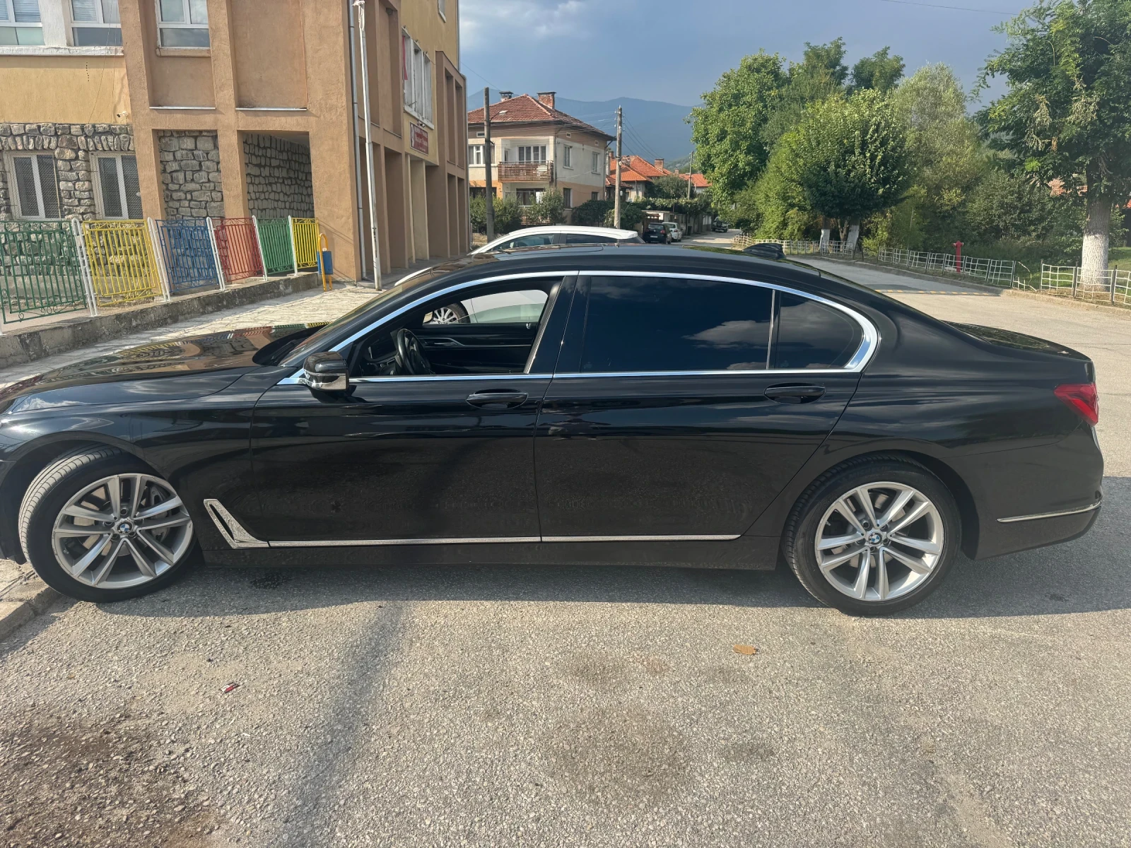BMW 740, снимка 5 - Автомобили и джипове - 56188088