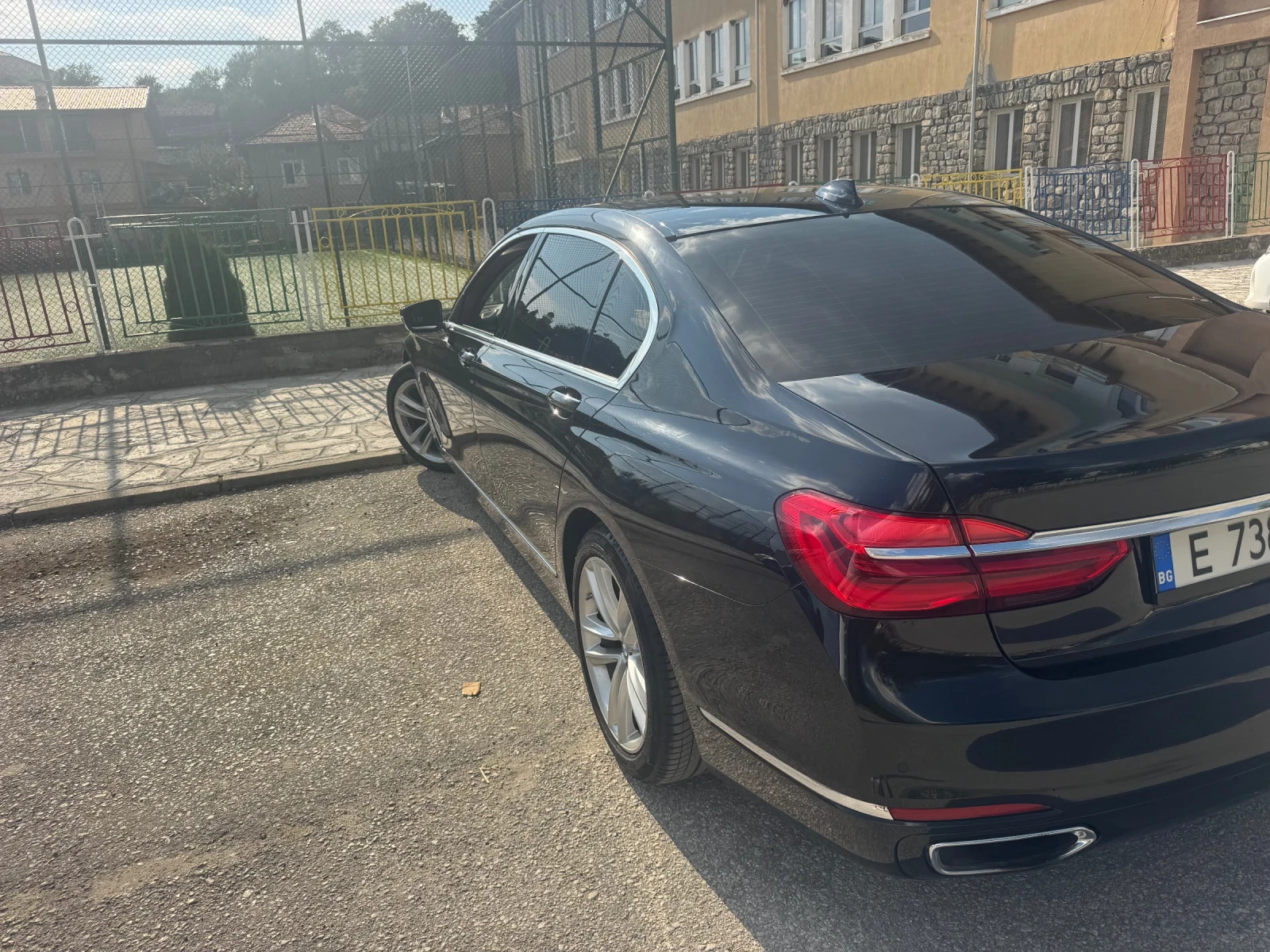 BMW 740, снимка 2 - Автомобили и джипове - 56188088