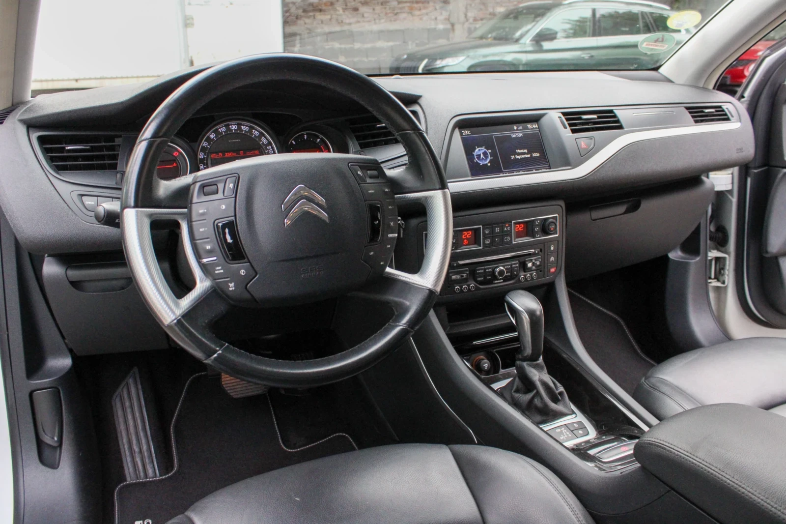 Citroen C5 2.2 HDI CROSS TOURER, снимка 13 - Автомобили и джипове - 56202851