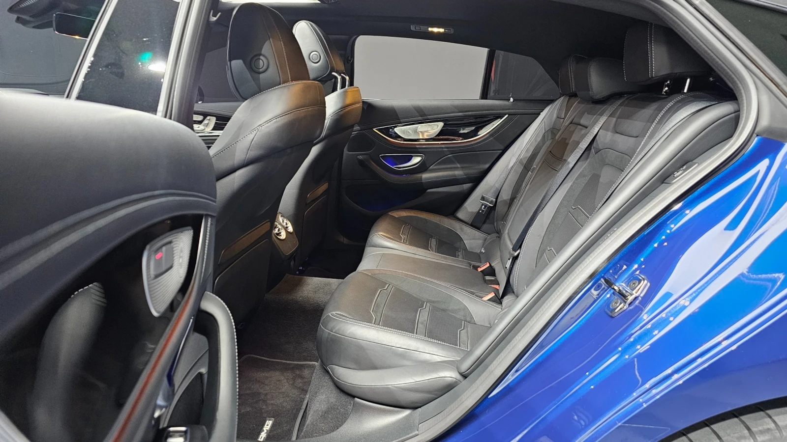 Mercedes-Benz AMG GT 43 4MATIC+ | HUD | 360 , снимка 9 - Автомобили и джипове - 56225627