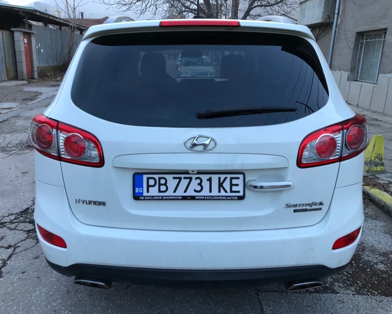 Hyundai Santa fe 2.2 (7 МЕСТА) | NAVI | KAMERA | 4x4, снимка 6 - Автомобили и джипове - 48445991