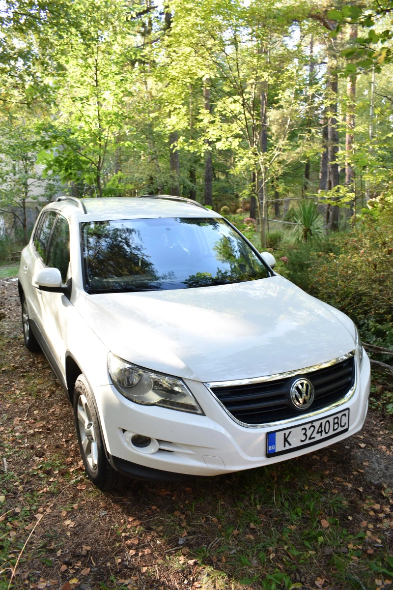 VW Tiguan 4x4, снимка 4 - Автомобили и джипове - 52700285