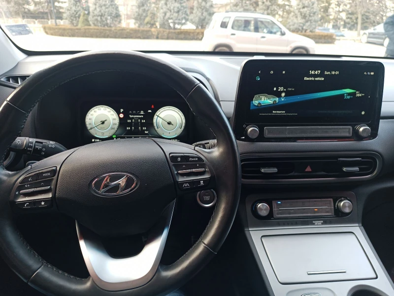 Hyundai Kona 64kWh, снимка 9 - Автомобили и джипове - 53171874