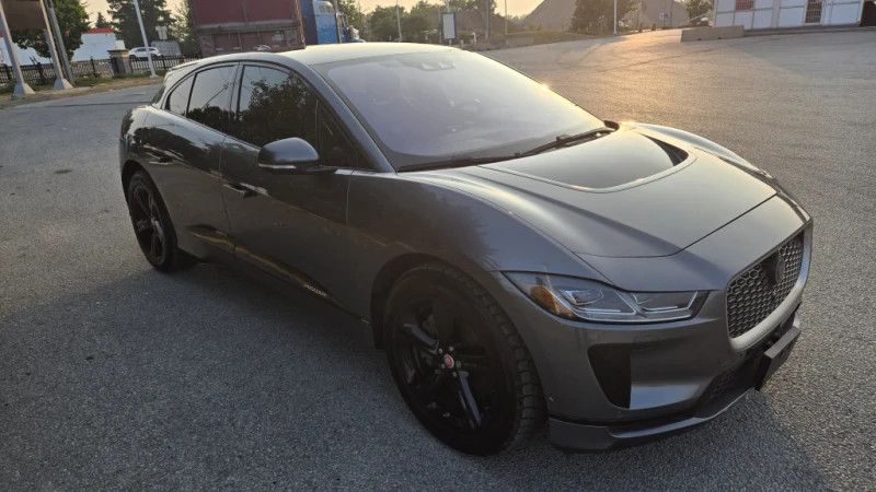 Jaguar I-Pace SE 4dr All-wheel Drive Sport Utility Automatic, снимка 2 - Автомобили и джипове - 53361096