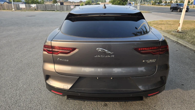 Jaguar I-Pace SE 4dr All-wheel Drive Sport Utility Automatic, снимка 8 - Автомобили и джипове - 53361096
