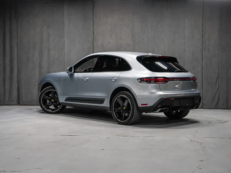 Porsche Macan ОТ ПРЕДСТАВИТЕЛСТВО БЕЗ ТЪРГ И С ОПЦИЯ ЗА ЛИЗИНГ, снимка 4 - Автомобили и джипове - 53596835
