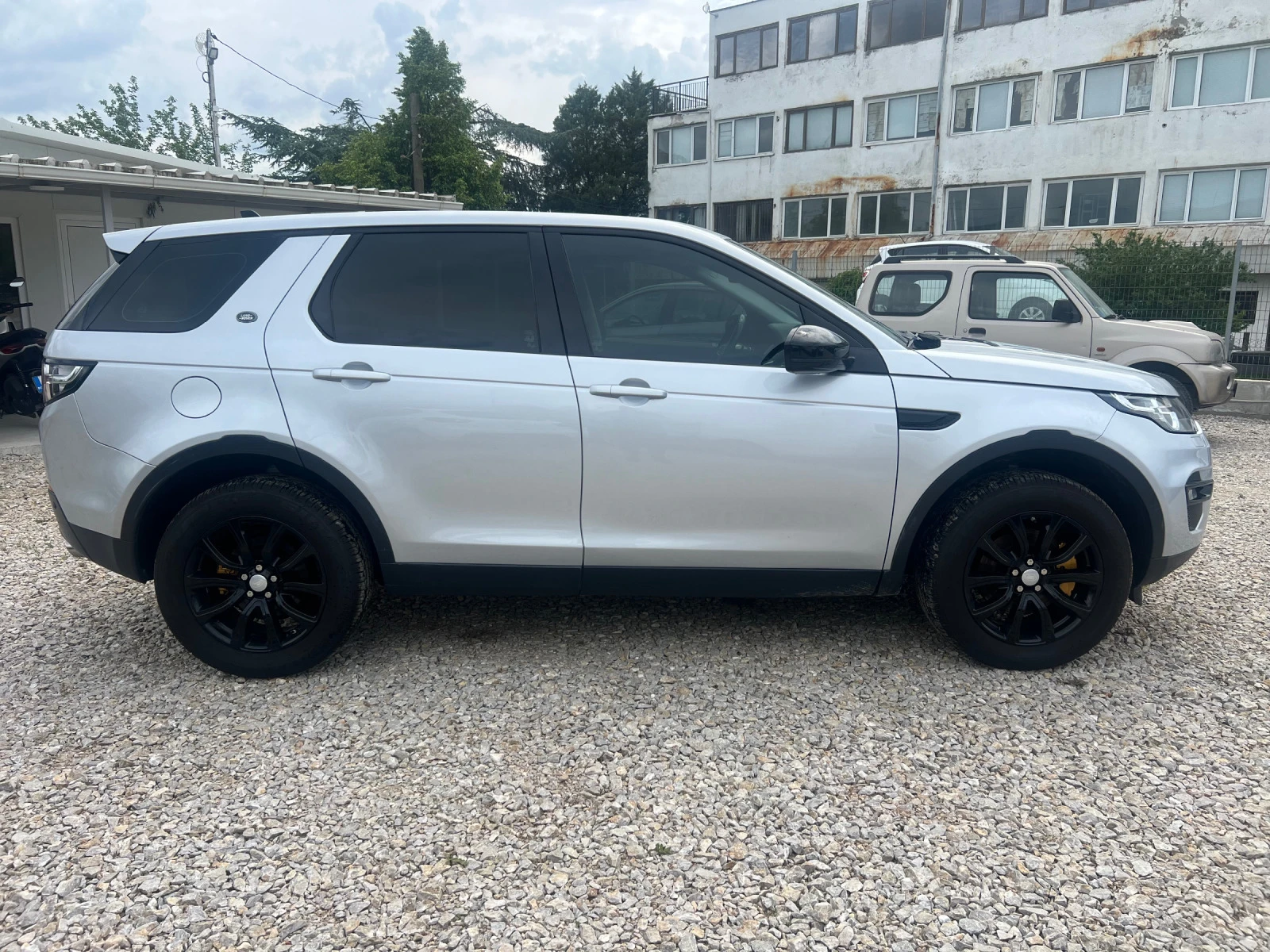 Land Rover Discovery Sport 18  - изображение 7