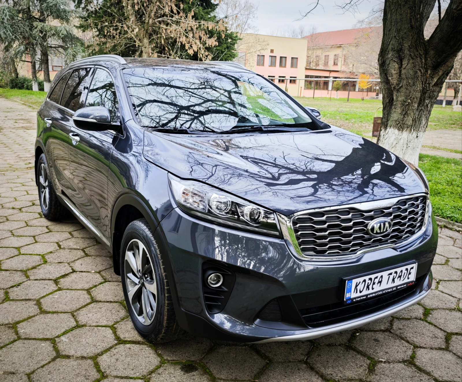 Kia Sorento 2.0 CRDI 4x4 - 7 МЕСТА ! - КОЛЕДНА ПРОМОЦИЯ ! - изображение 2