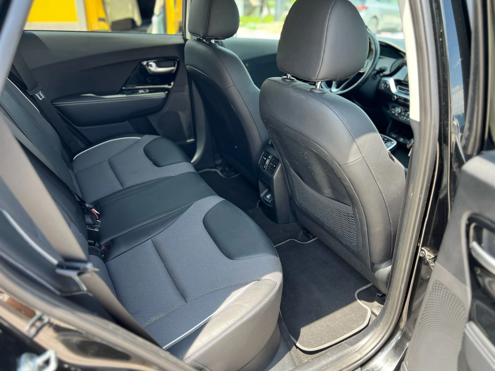 Kia Niro лизинг 307 евро на месец, снимка 7 - Автомобили и джипове - 54661179