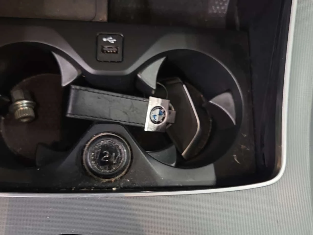 BMW X5 * xDrive40i * ПОДГРЕВИ * 360 * PANO * CARFAX, снимка 8 - Автомобили и джипове - 54794363