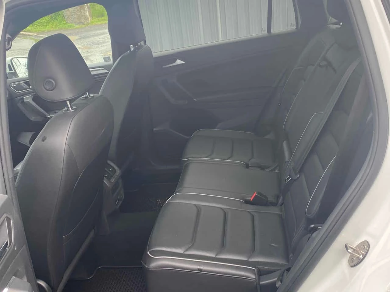 VW Tiguan * Highline * CARFAX * ОПЦИЯ ЗА ФИНАНСИРАНЕ, снимка 14 - Автомобили и джипове - 54963309