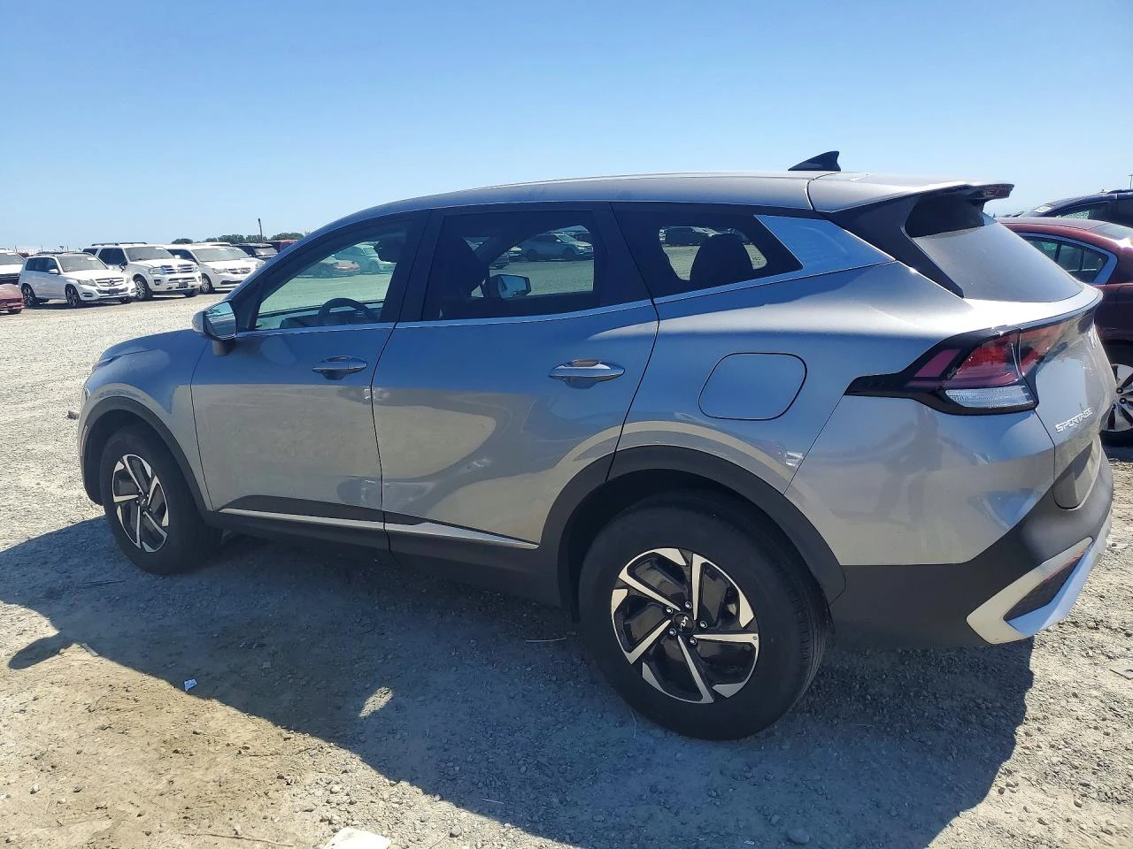 Kia Sportage 1.6l Lx, снимка 2 - Автомобили и джипове - 55074155