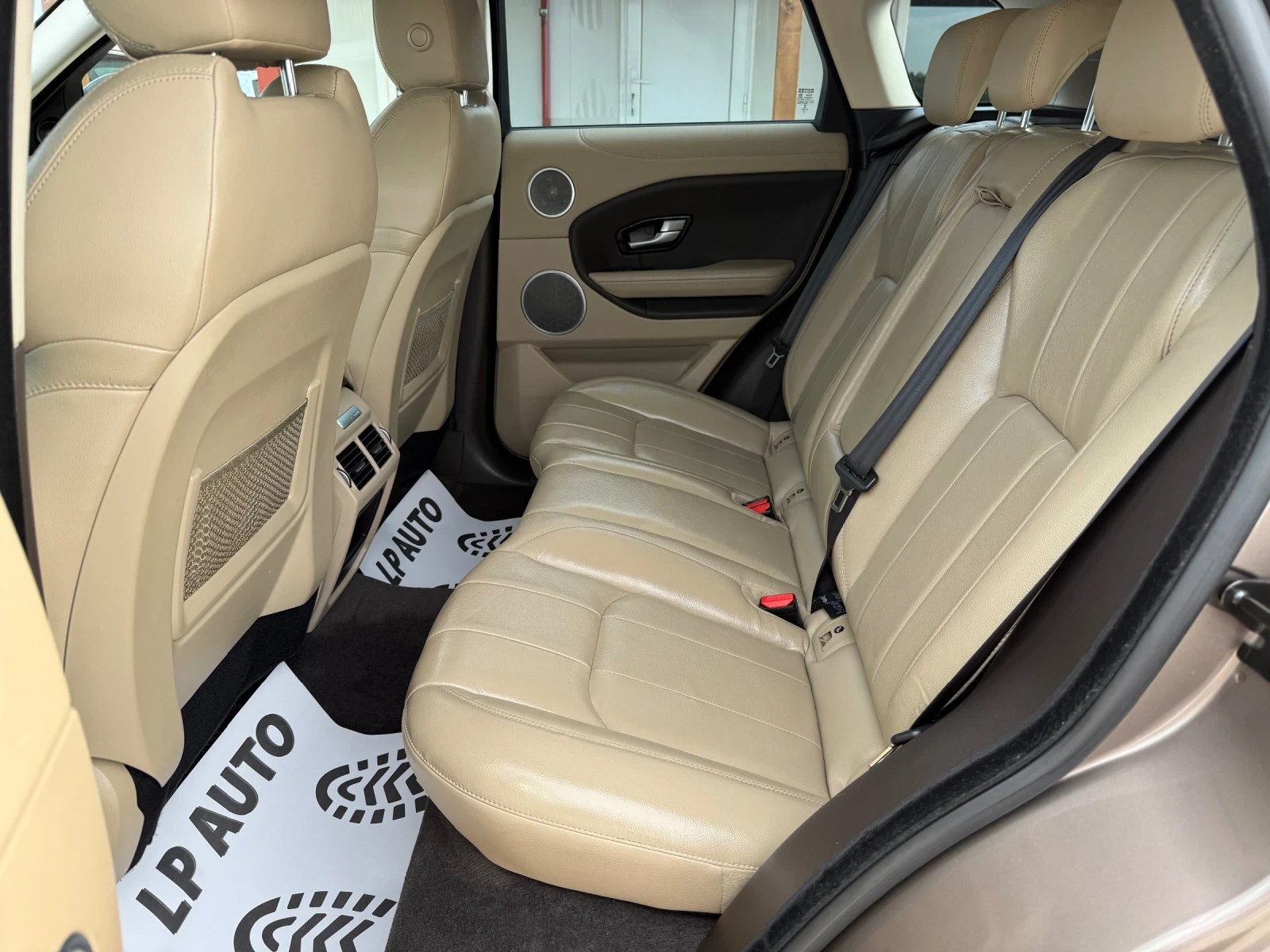 Land Rover Range Rover Evoque 2.0TD4* 150k.c* 4x4* FACELIFT* �������� ������� | Mobile.bg � ����������� 13
