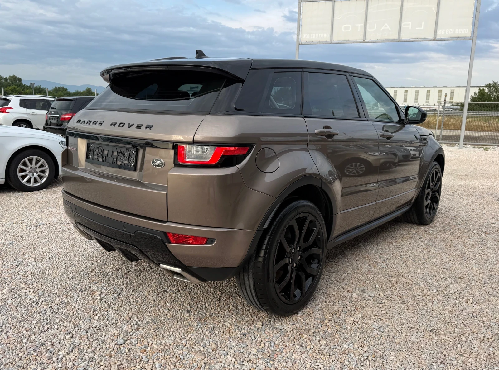 Land Rover Range Rover Evoque 2.0TD4* 150k.c* 4x4* FACELIFT* �������� ������� | Mobile.bg � ����������� 4