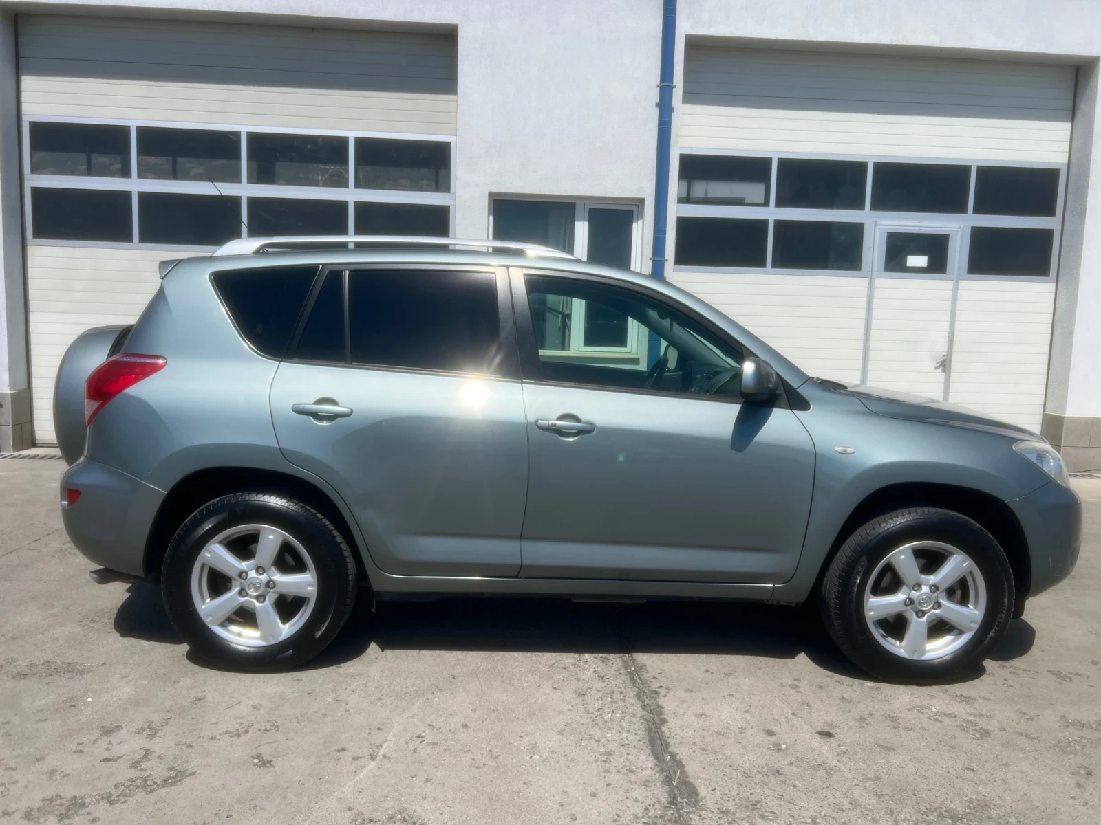 Toyota Rav4 4x4 / 2.0VVT-i / Газ , снимка 7 - Автомобили и джипове - 55738167