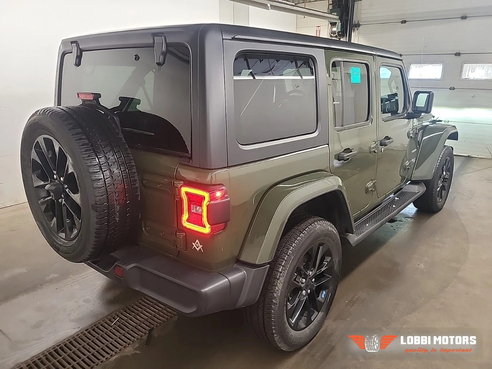 Jeep Wrangler, снимка 3 - Автомобили и джипове - 56198233