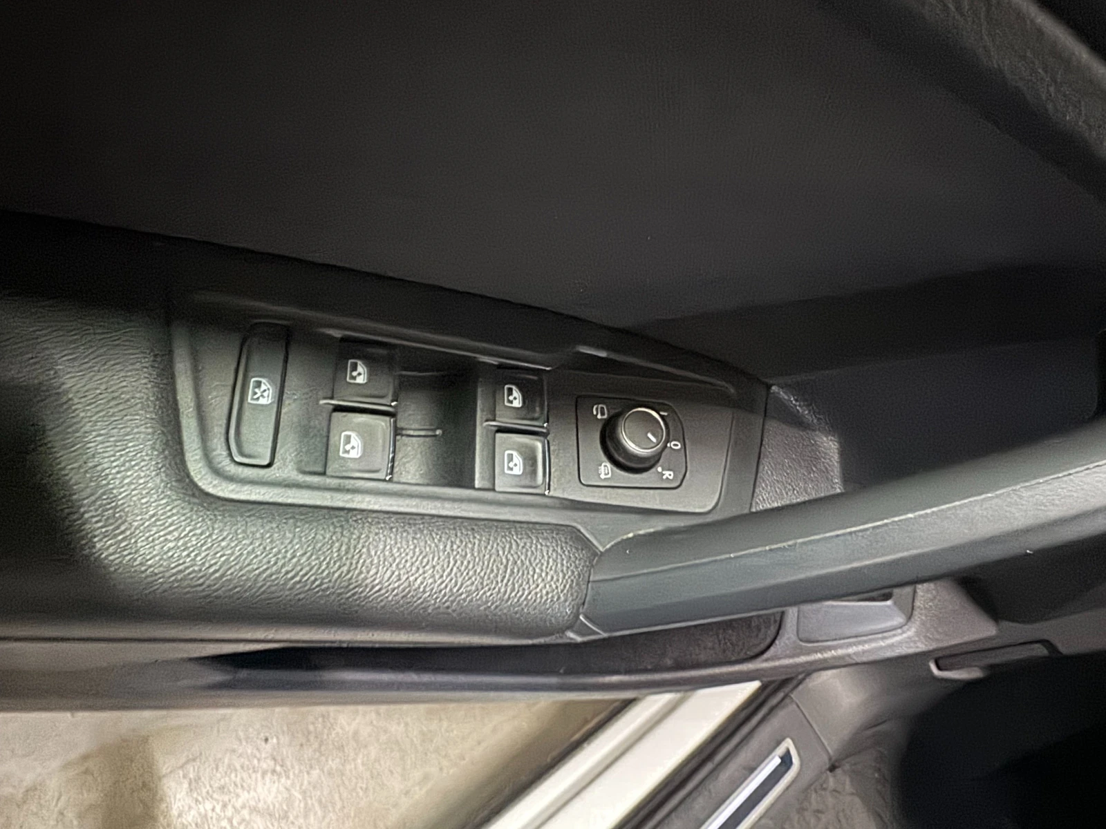 VW Tiguan 4MOTION, снимка 7 - Автомобили и джипове - 56250856
