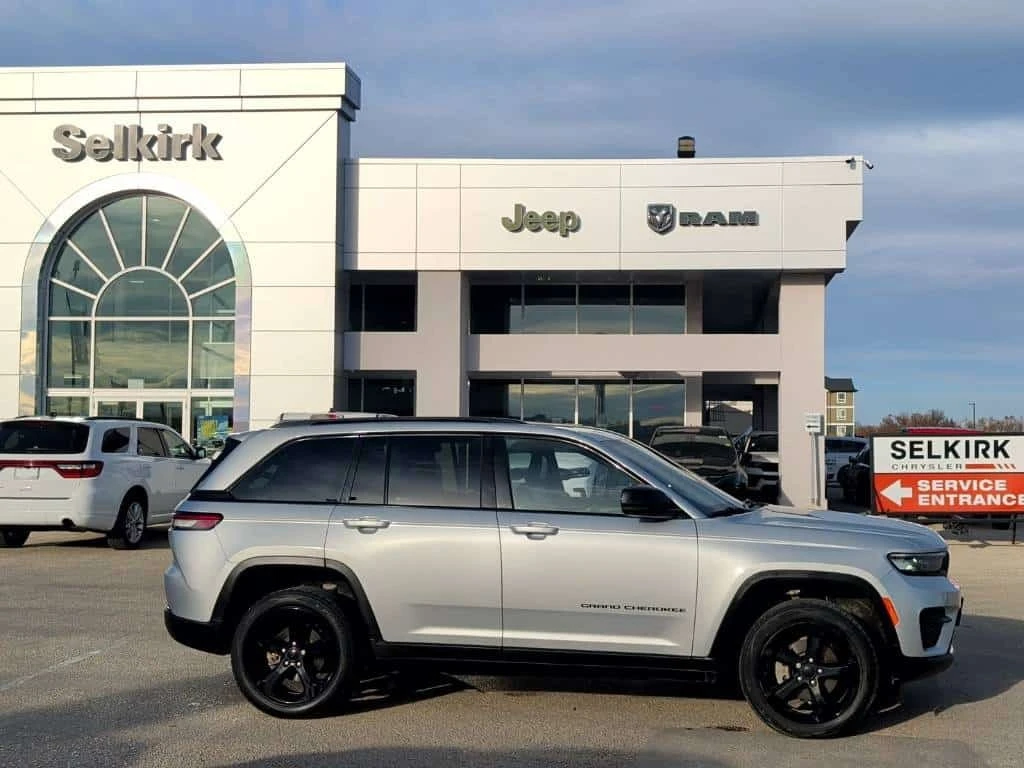 Jeep Grand cherokee * Altitude * ������ ���������������� �� JEEP *  | Mobile.bg � ����������� 3