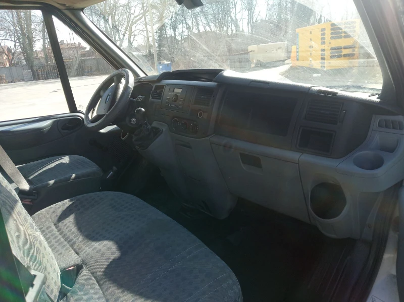 Ford Transit 350, снимка 7 - Бусове и автобуси - 49116477