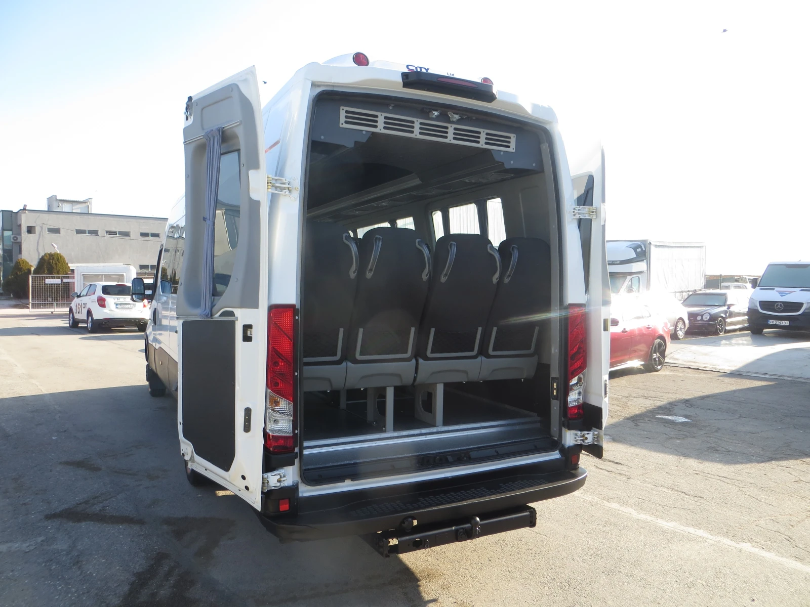 Iveco Daily 50C18 АВТОБУС 22+ 1, снимка 15 - Бусове и автобуси - 49631076