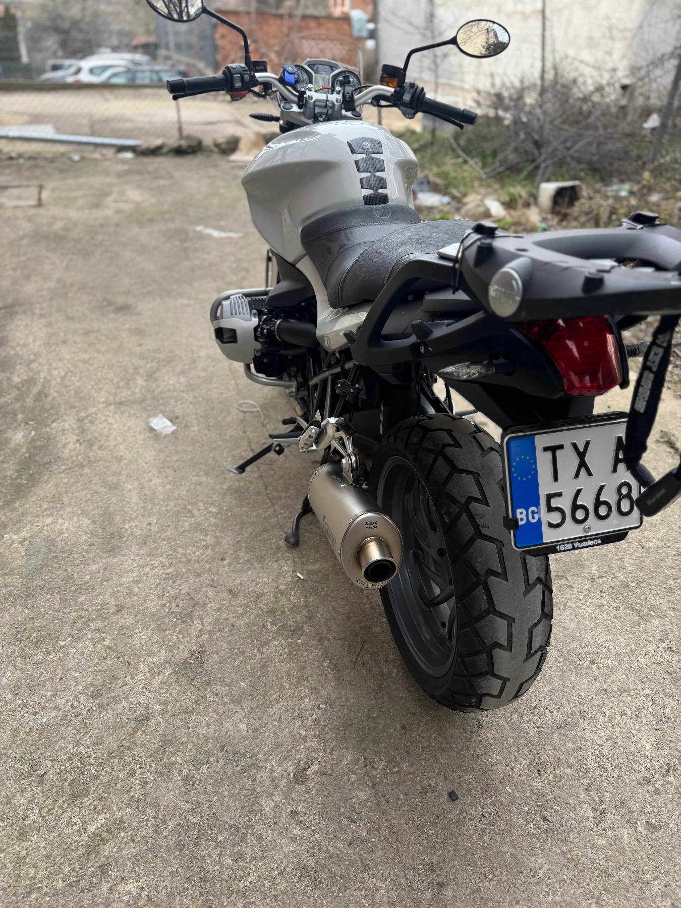 BMW R 1200R Сервизна история!, снимка 3 - Мотоциклети и мототехника - 53894401