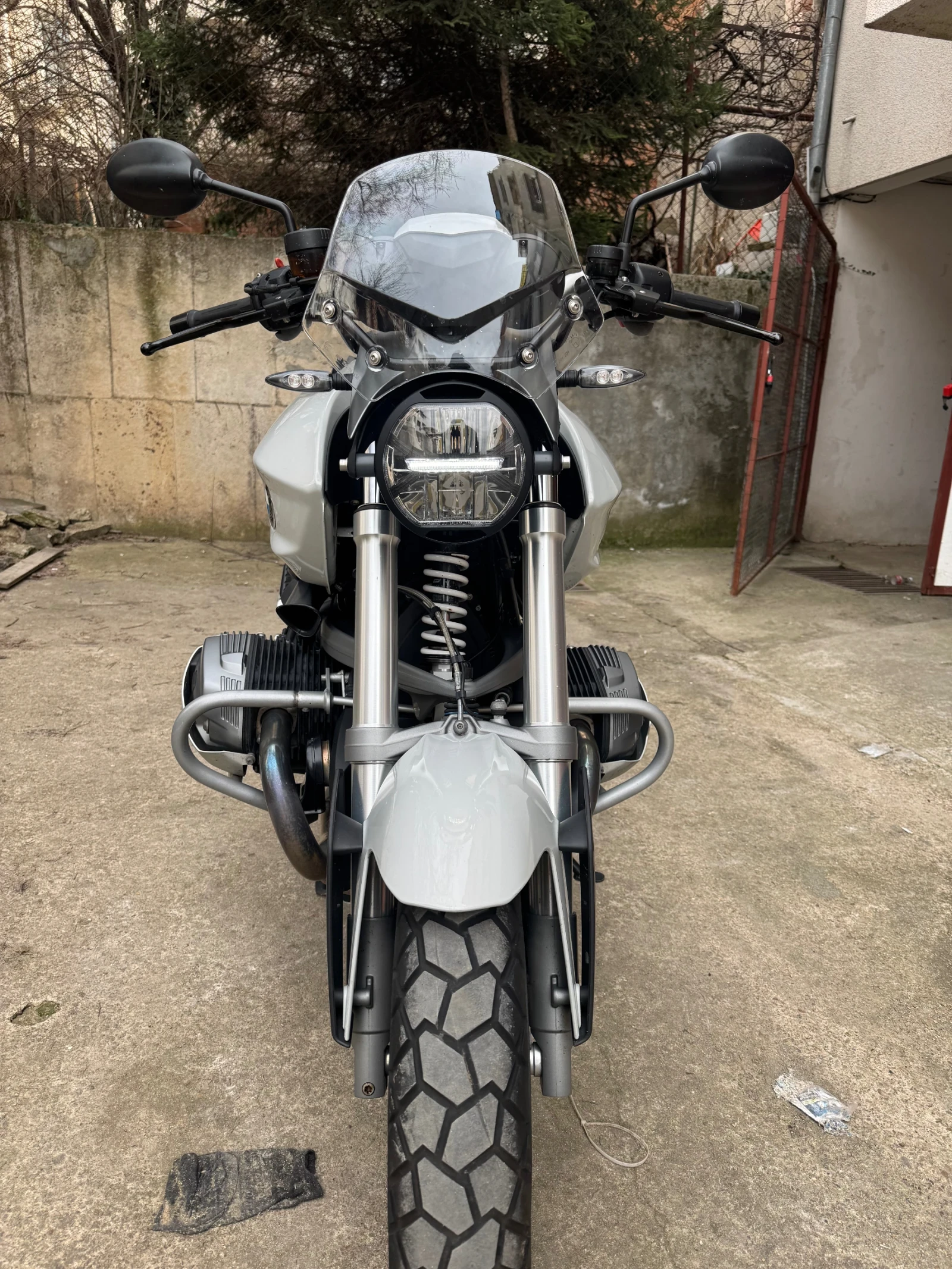 BMW R 1200R Сервизна история!, снимка 4 - Мотоциклети и мототехника - 53894401