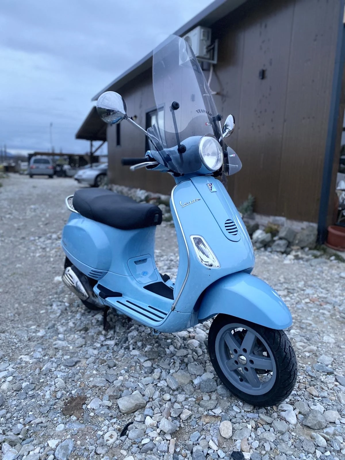 Vespa 125 Lx125- baby blue color  | Auto.bg — изображение 1